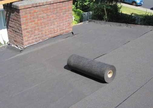 Rubber roof installation